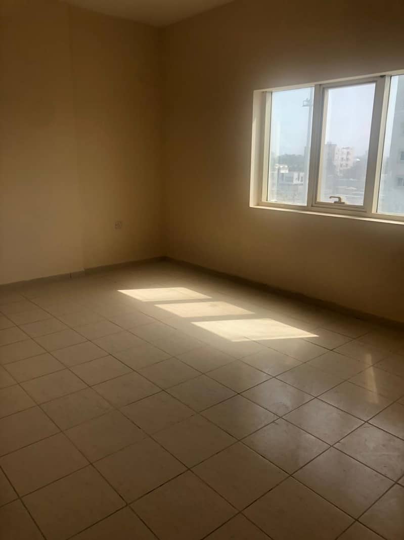 An exclusive and special offer in Al Rashidiya, Ajman, for annual rent, a studio of 500 feet, at a fantastic price for a limited time. . . ــــــــــــــ