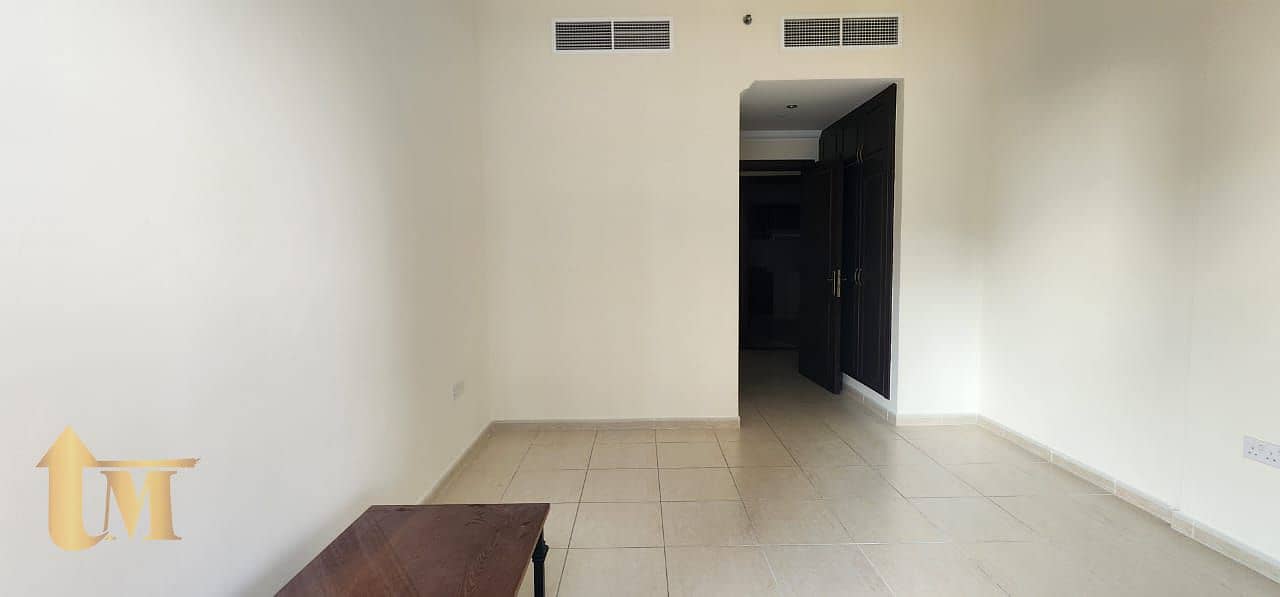 Cavernous 2BHK  || Vacant || Easy Access || with All Amenities