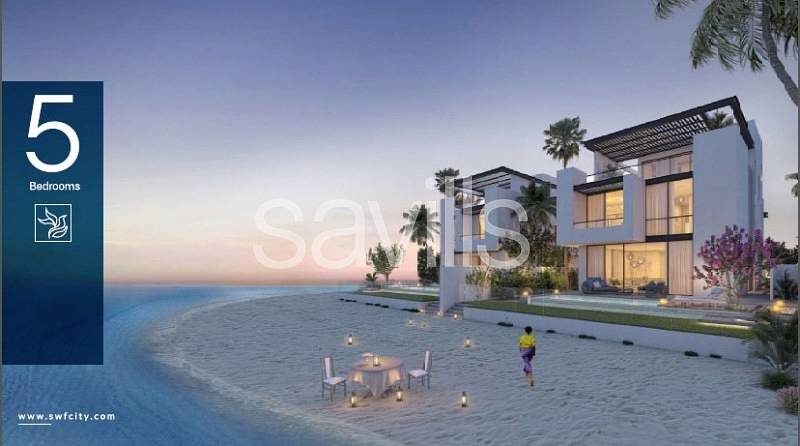 Spacious 5 bedroom villa with beach  and marina