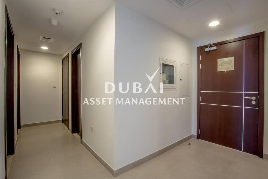 7 Live by the water | Rent by the month | 2 BR apartment + study at Dubai Wharf