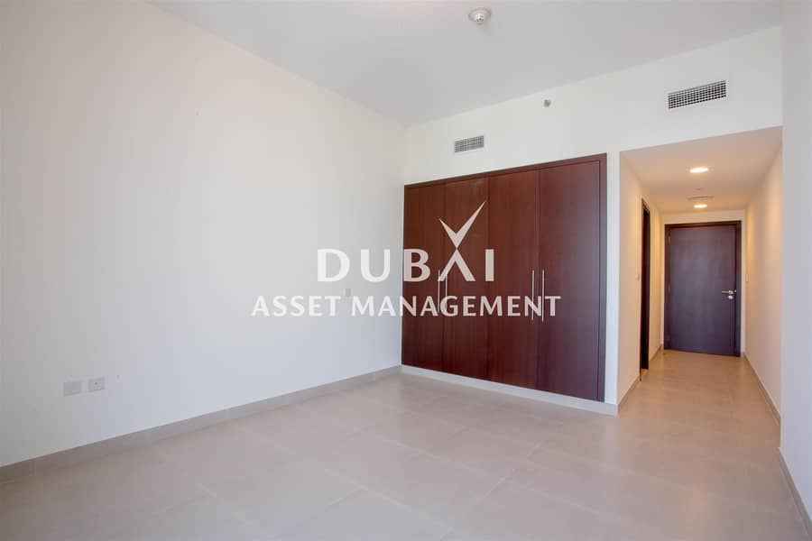 9 Live by the water | Rent by the month | 2 BR apartment + study at Dubai Wharf
