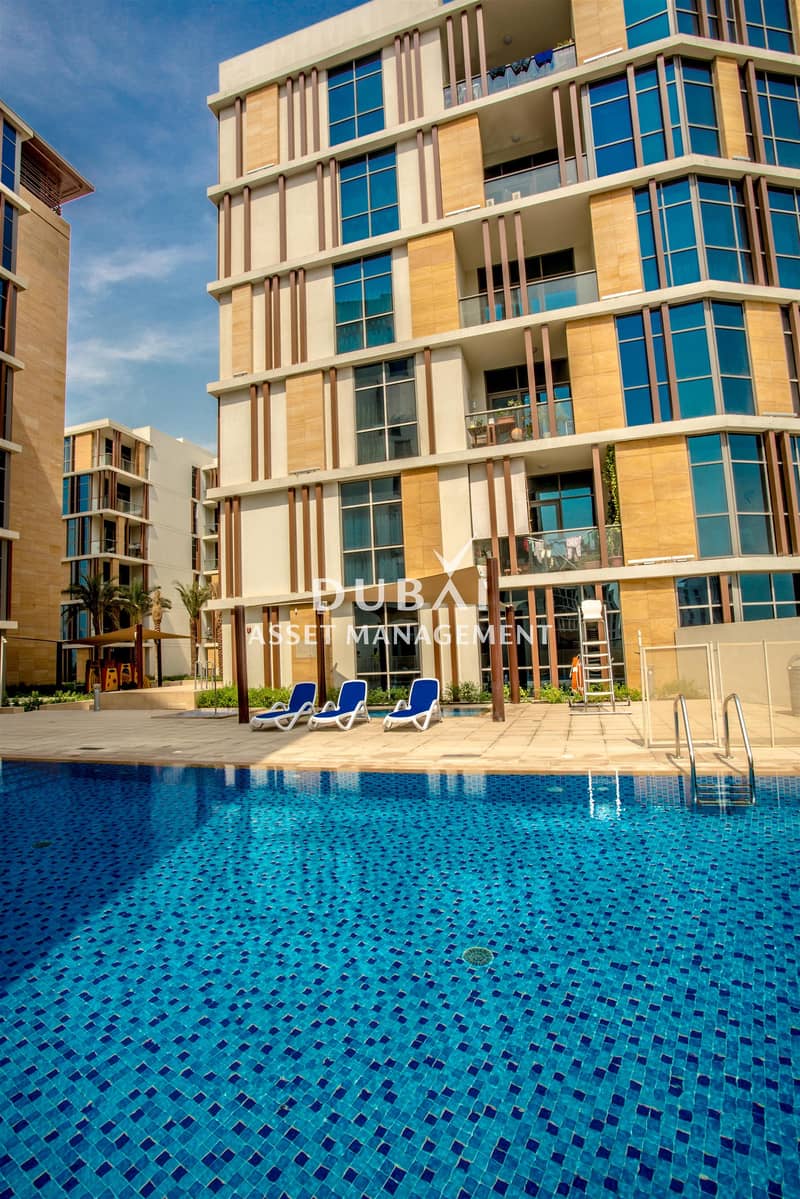 8 Waterfront living for rent | 1 BR apartment at Dubai Wharf | Monthly installments
