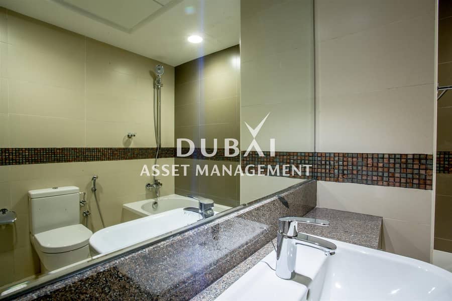 7 Experience waterfront living at Dubai Wharf I 1 bedroom apartment | Monthly rental installments