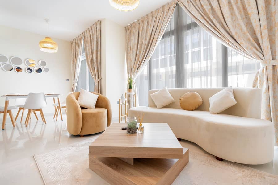 Calm Aesthetic 3 BR Villa - Albizia Damac Hills 2 Calm Aesthetic 3 BR Villa - Albizia Damac Hills 2