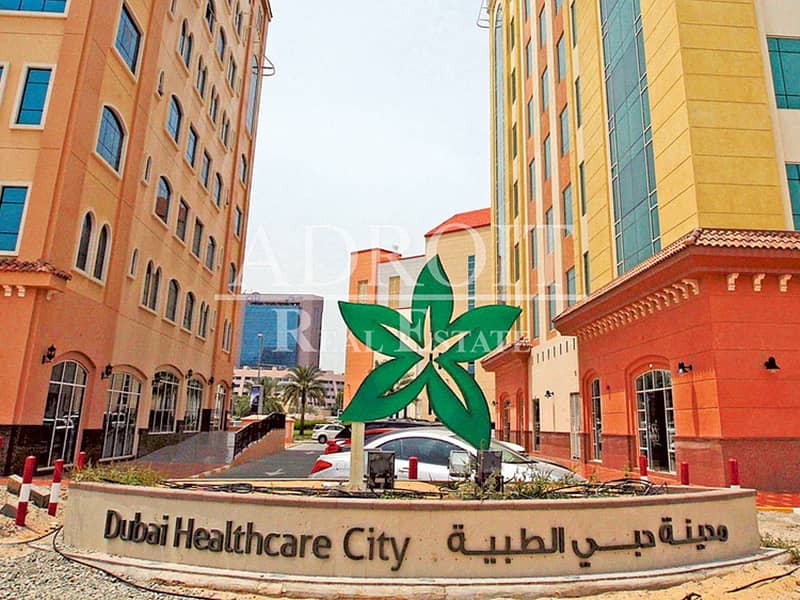 位于迪拜湾，迪拜健康城 的商业大厦 100000000 AED - 5558445