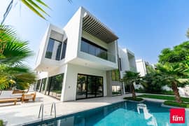 Exquisite Villa | Prime Location | Finest Living