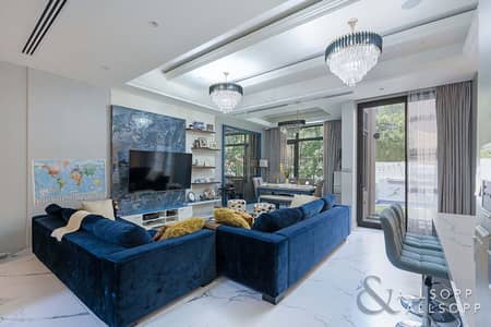 4 Bedroom Villa for Sale in Reem, Dubai - VOT | Single Row | Fully upgraded