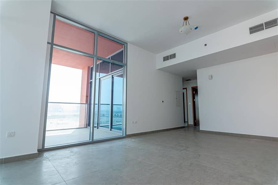 Квартира в Аль Гаруд, 2 cпальни, 61999 AED - 6499559