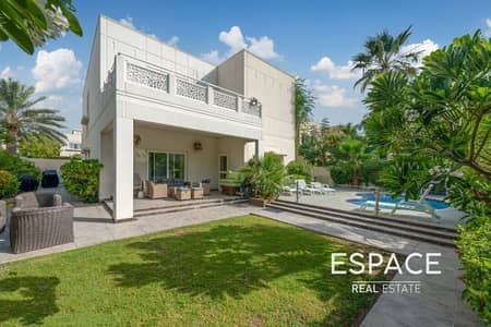 4 Bedroom Villa for Sale in The Meadows, Dubai - Exclusive | 4 Bed | Type 14 | VOT