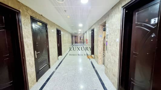 2 Bedroom Flat for Rent in Asharij, Al Ain - Bright With Basement Parking Near Tawam Hospital