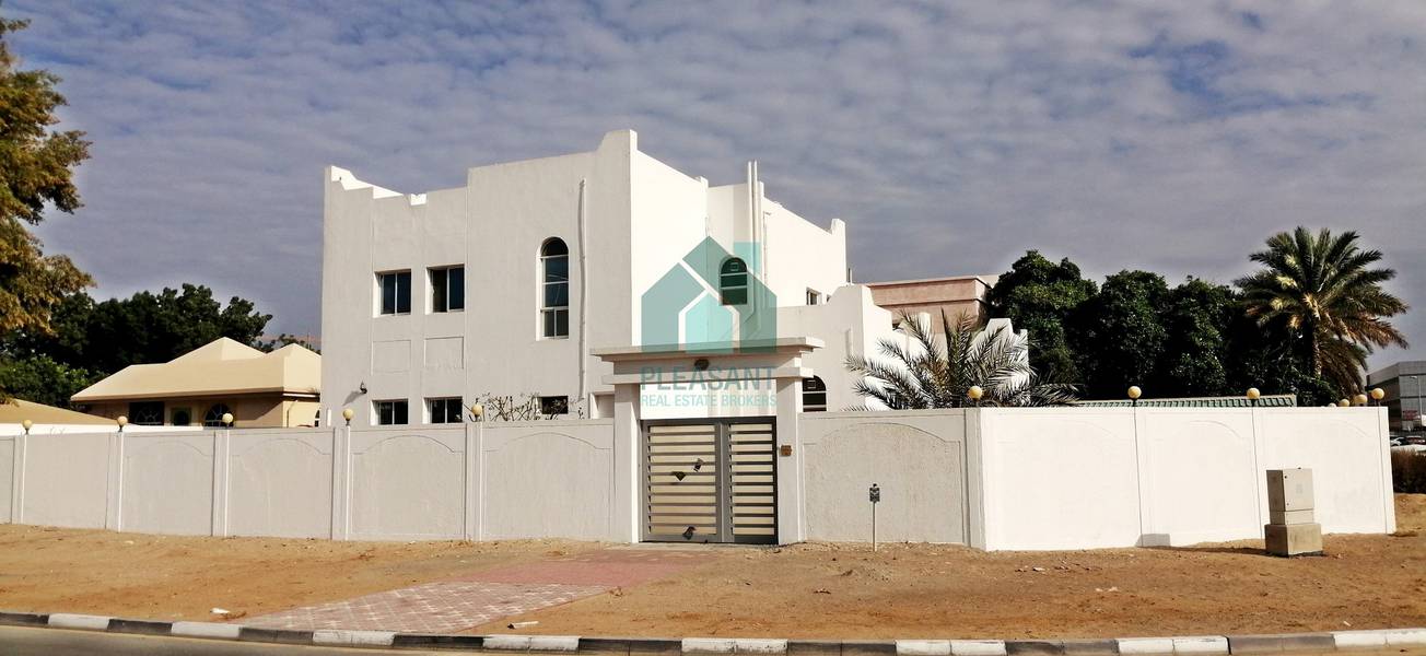 One Month Free | 5 Br + Maids Villa | Umm Al Sheif