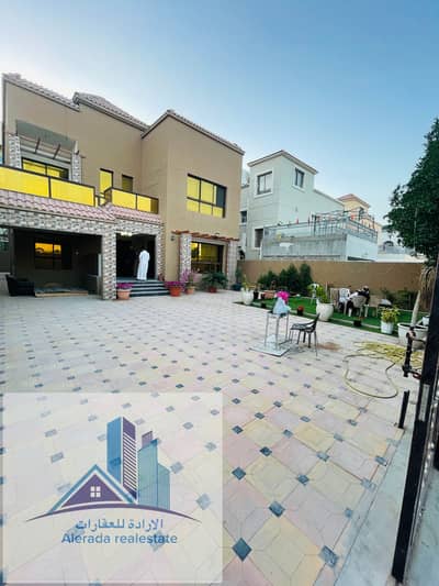 5 Bedroom Villa for Sale in Al Rawda, Ajman - Villa for sale in Ajman, Al Rawda area, near the main street