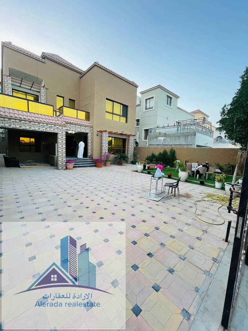 Villa for sale in Ajman, Al Rawda area, near the main street