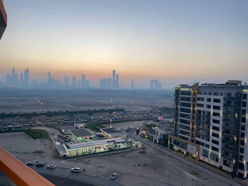 عرض التوقيع | فاخر 1 BHK | مع 4 شيكات | عرض التوقيع | فاخر 1 BHK | مع 4 شيكات |