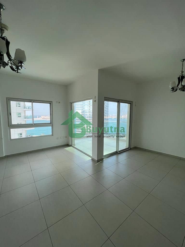3BR SPACIOUS APARTMENT WITH BEAUTIFUL SEA VIEW