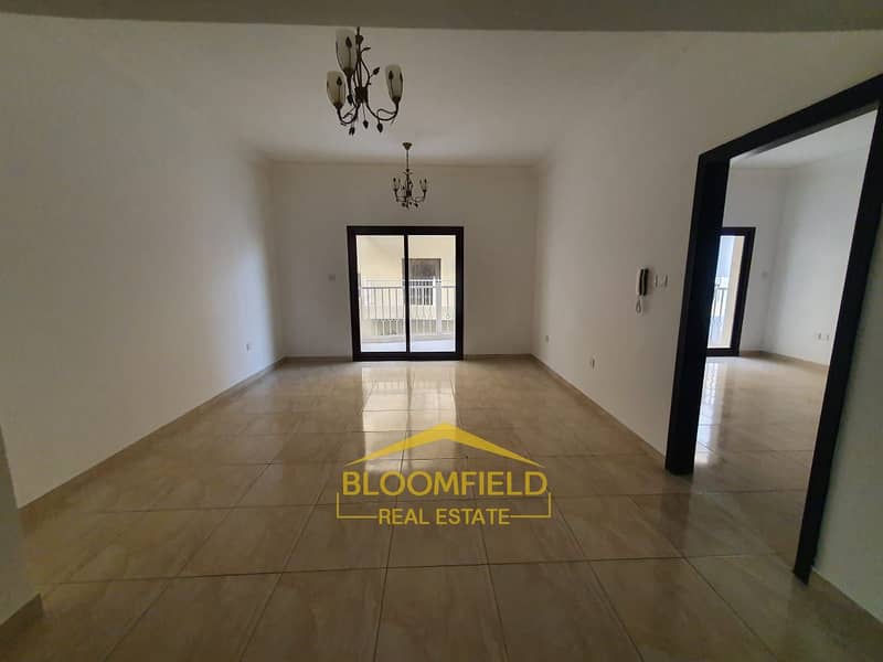Best Price | Huge 1 Bed with Balcony |Easy access to road | Parking Covered Best Price | Huge 1 Bed with Balcony |Easy access to road | Parking Covered