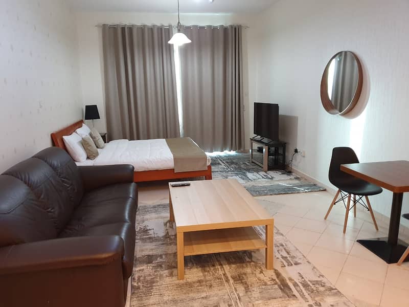 Stylish Studio Apartment in Lago Vista Building - Perfect Urban Living Stylish Studio Apartment in Lago Vista Building - Perfect Urban Living