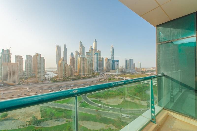 2 Bed with Sheikh Zayed Road View in Tamweel Tower