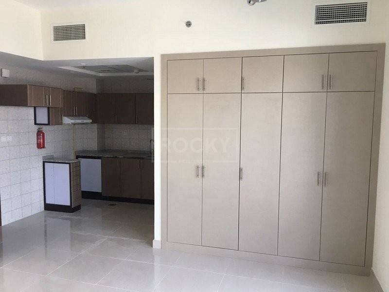 Multiple cheques Studio in International City
