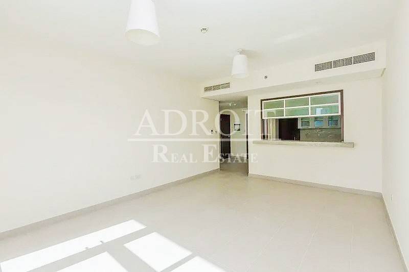Luxury and Huge 1 BR Apartment  + Study in Boulevard Central