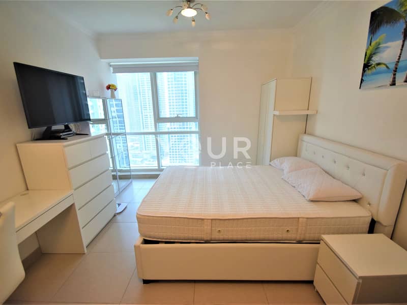 Exclusive | Furnished | Lakeview | Near to Metro Exclusive | Furnished | Lakeview | Near to Metro