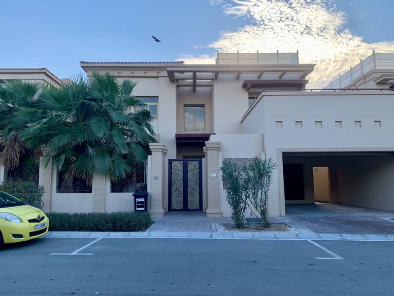 Hot Deal | Private Pool | Lavish 5BR Villa | Nice Community Hot Deal | Private Pool | Lavish 5BR Villa | Nice Community