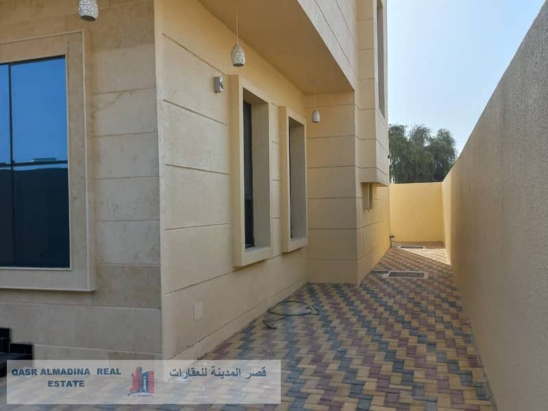 For sale a new villa, the first inhabitant of deluxe finishes in Ajman, Al Zahia area, five rooms, ground and first