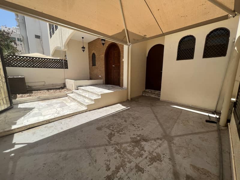 Private 4 Bedrooms Duplex Villa Private 4 Bedrooms Duplex Villa