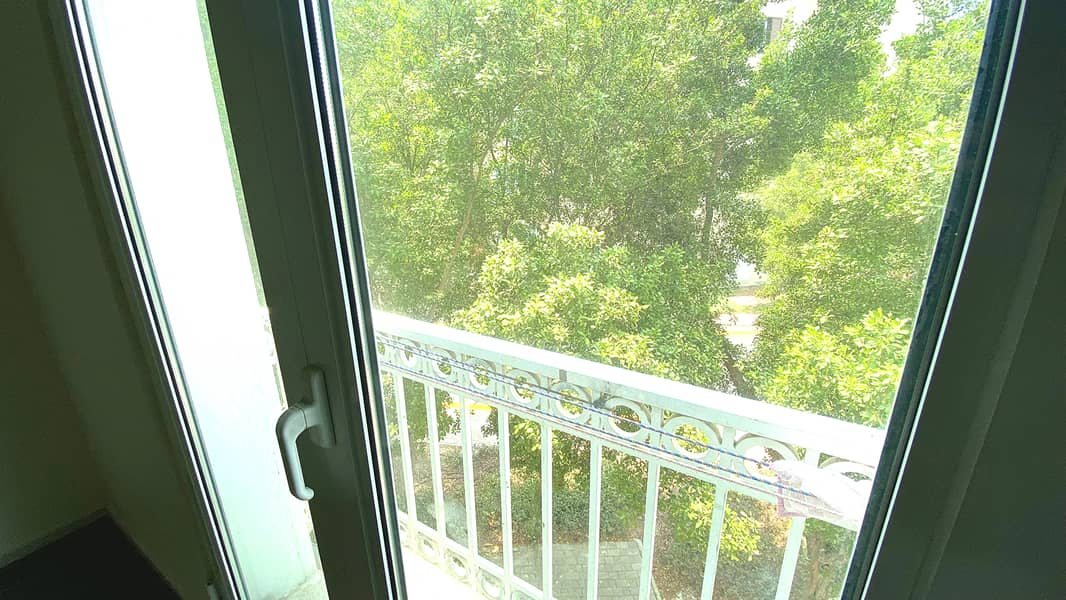 Upgraded | U type | With Balcony Upgraded | U type | With Balcony