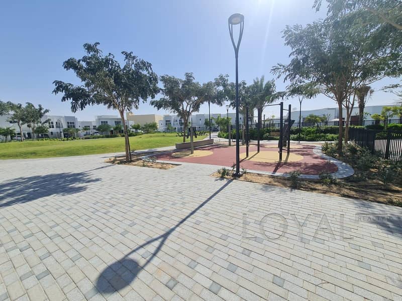 Hot Deal | Spacious 3 Bedroom Middle Unit | Ready to Move Hot Deal | Spacious 3 Bedroom Middle Unit | Ready to Move