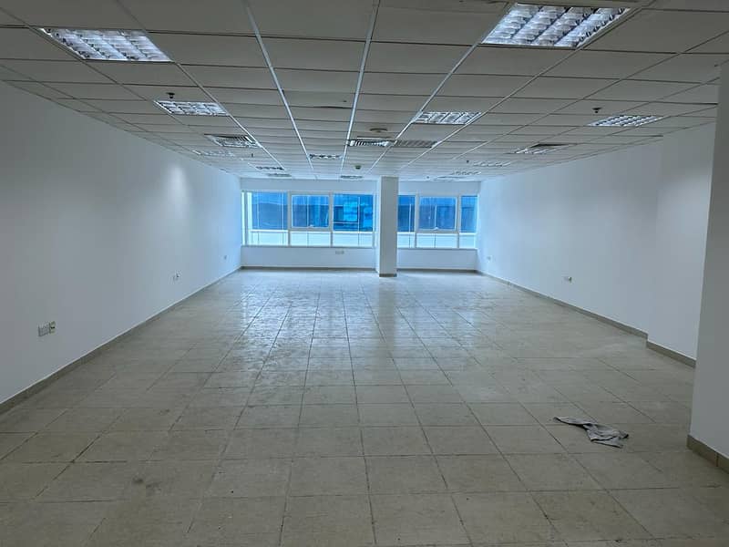 مکتب في همسة A،الكرامة 104400 درهم - 7353516 مکتب في همسة A،الكرامة 104400 درهم - 7353516