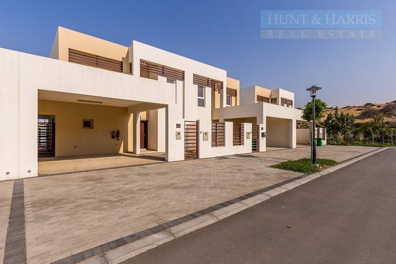 Amazing 3 bedroom villa - Available furnished or unfurnished