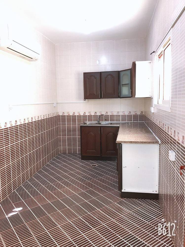 Newly renovated Studio Flat for rent in Shakbout City