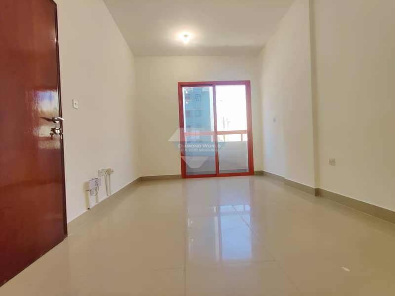 Excellent 1 Bedroom With Two Balconies Central Ac For 40k