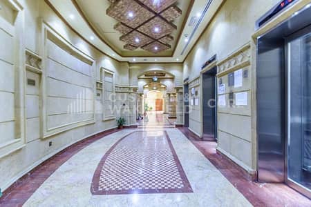 Office for Rent in Bur Dubai, Dubai - Fitted Office | Close to Metro | Low Floor