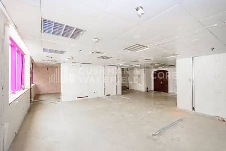 Office for Rent in Al Najda Street, Abu Dhabi - Low Floor | Semi Fitted Office | Available