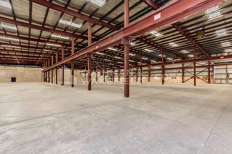 Vacant | Warehouse | Prime Location
