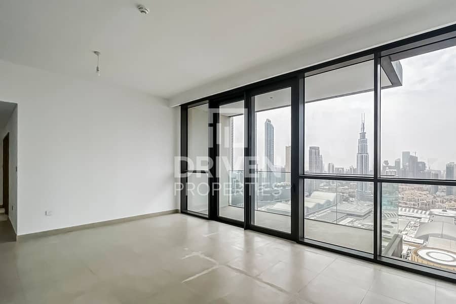 On High Floor Apt with Burj Khalifa View
