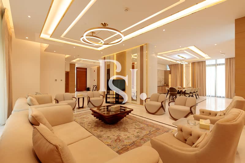 Corner 5+Maid | Fully Furnished | Luxurious Location Corner 5+Maid | Fully Furnished | Luxurious Location