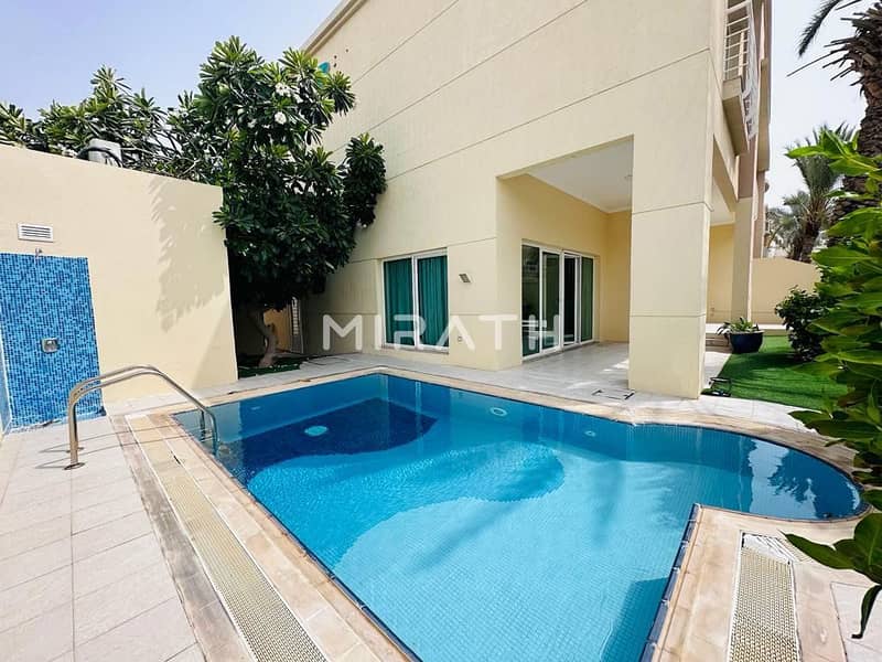 Well Maintained Compound Villa With Private Pool Well Maintained Compound Villa With Private Pool