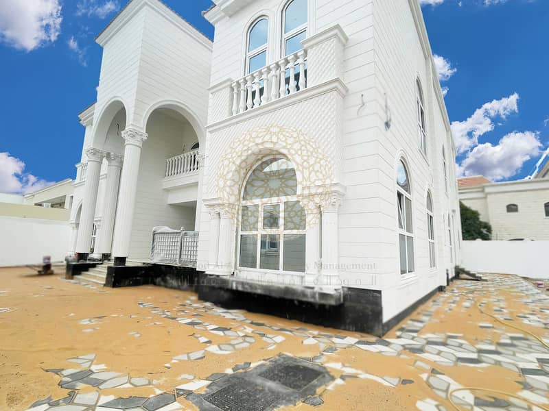 GRAND COMMERCIAL VILLA WITH 6 MASTER BEDROOMS, 1 OUTSIDE MAJLIS AND MAID ROOM FOR RENT IN KHALIFA CITY A