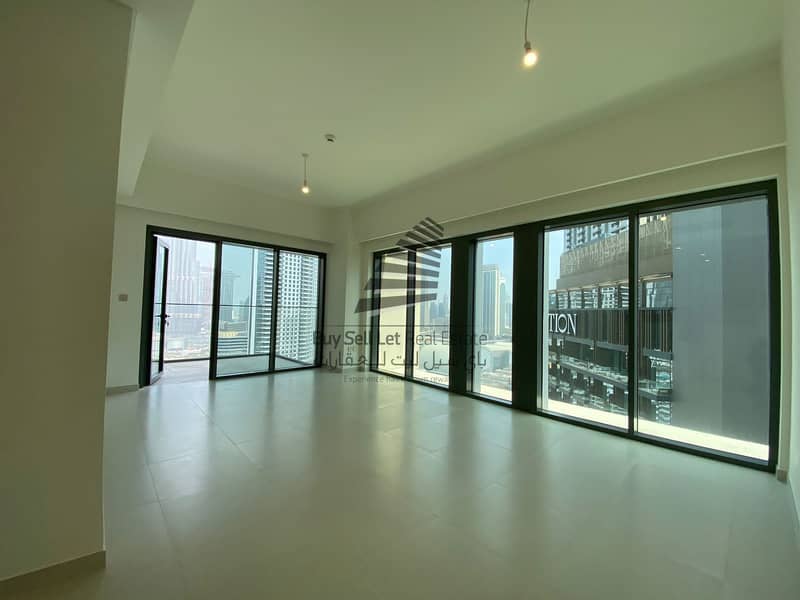 STUNNING VIEW | SPACIOUS | LUXURIOUS FACILITIES | STUNNING VIEW | SPACIOUS | LUXURIOUS FACILITIES |