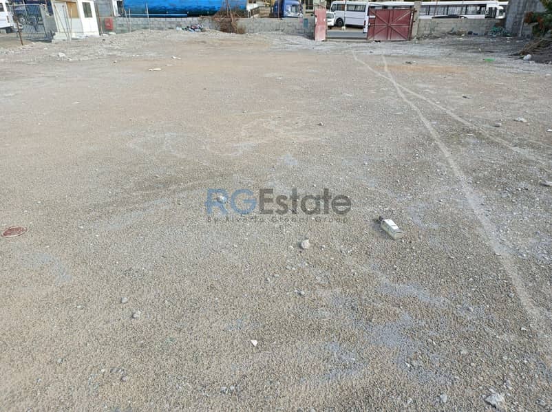Spacious Industrial Land for Rent: 72,000 Sqft in Al Quoz Spacious Industrial Land for Rent: 72,000 Sqft in Al Quoz