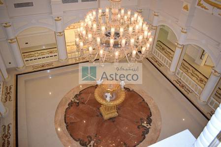 Reduced Price-Luxurious Villa -J Sector Reduced Price-Luxurious Villa -J Sector