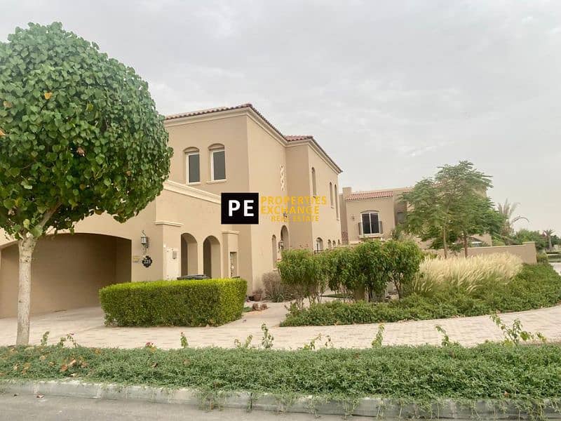 Perfect Location| 3 BR Villa| Spacious| Ready Perfect Location| 3 BR Villa| Spacious| Ready