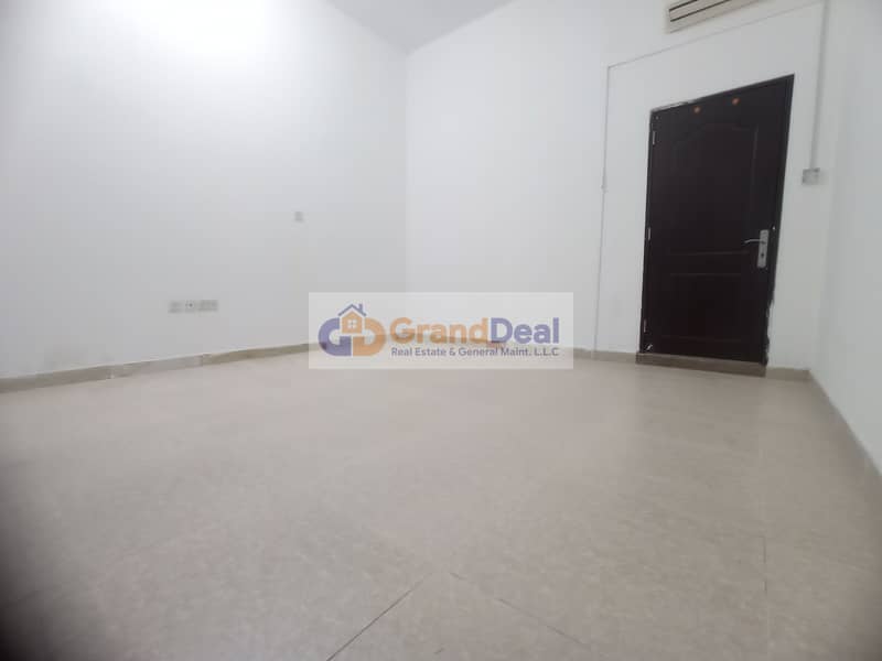 MONTHLY ONLY 2000 SPACIOUS STUDIO WITH CLOSED KITCHEN NEAR APPLIED TECHNOLOGY