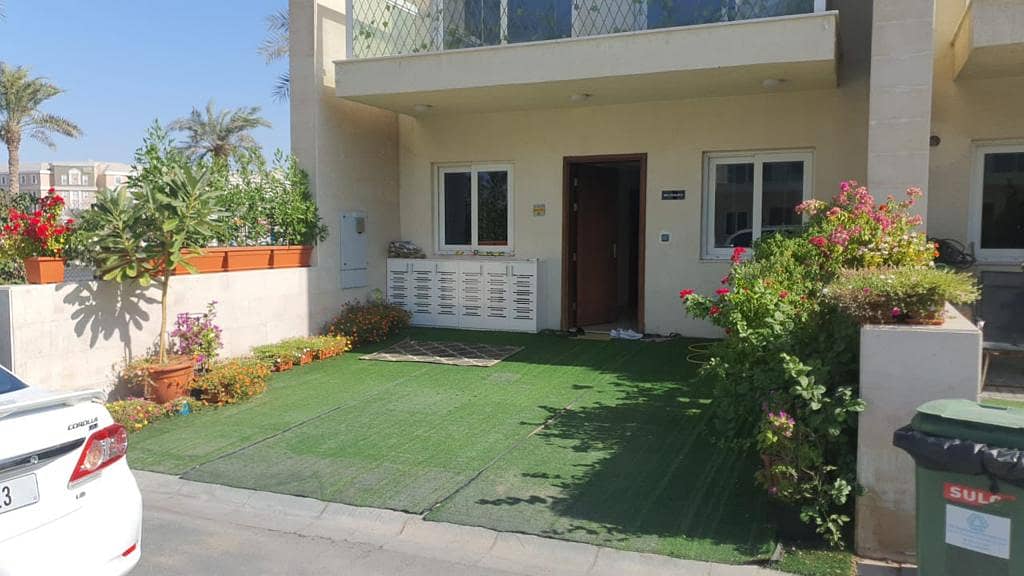 فیلا في قرية ورسان،المدينة العالمية 3 غرف 110000 درهم - 7441088 فیلا في قرية ورسان،المدينة العالمية 3 غرف 110000 درهم - 7441088