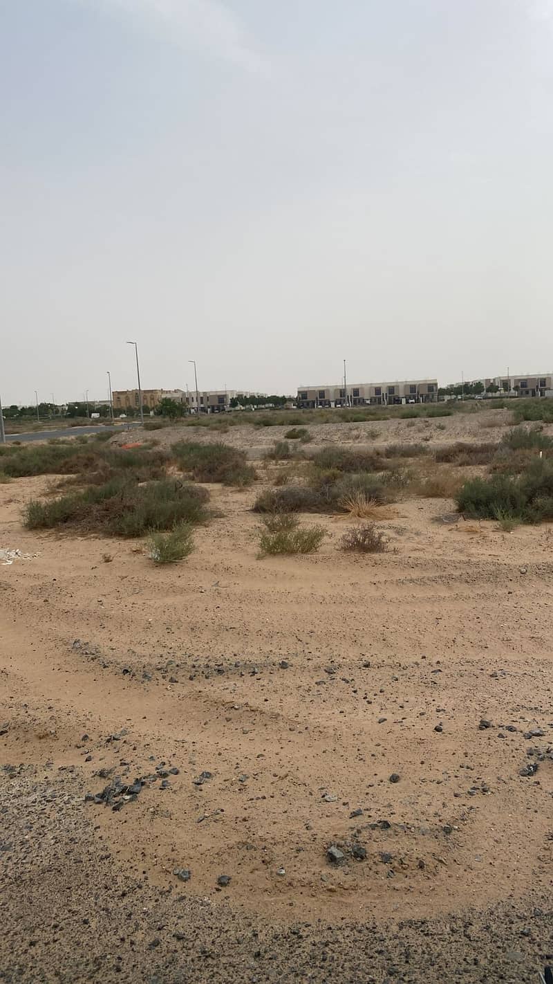 For sale residential land in the Emirate of Sharjah in Al Tayy area