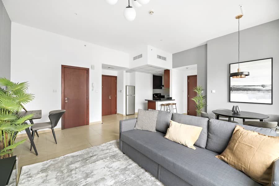 6 Living room
