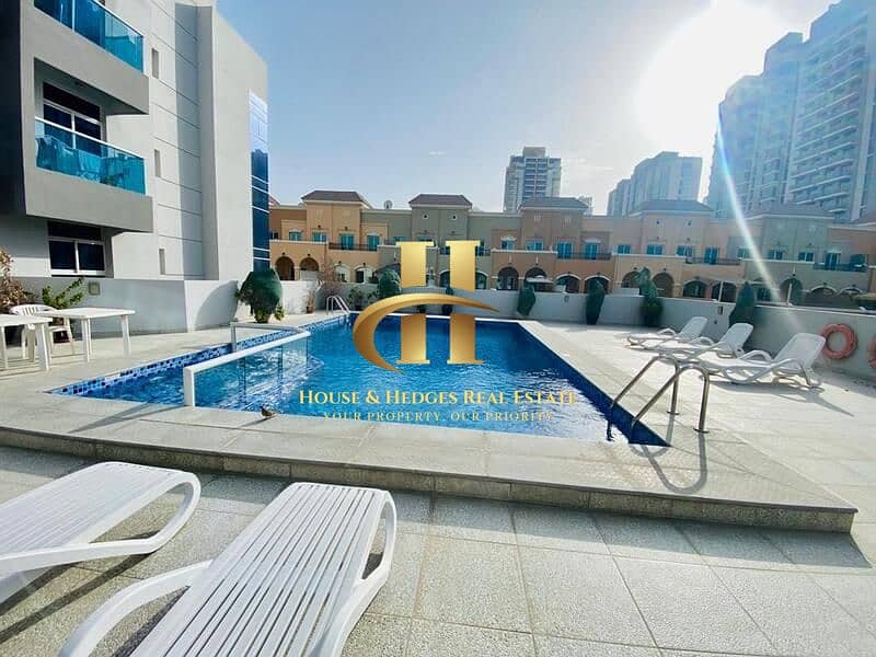 Huge Terrace-Finest Quality-No Deposit-Call Now! Huge Terrace-Finest Quality-No Deposit-Call Now!